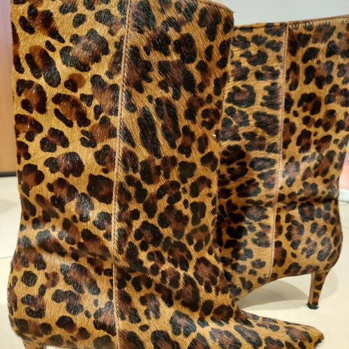 LEATHER BOOT