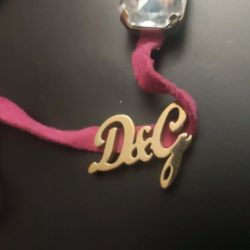 Dolce and Gabbana D&G pink suede leather necklace new