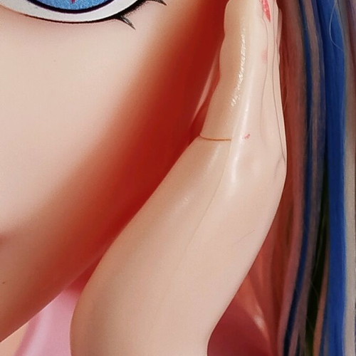 Rainbow High Styling Head used with flaws