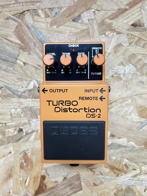 Boss DS-2 Turbo Distortion pedal like new