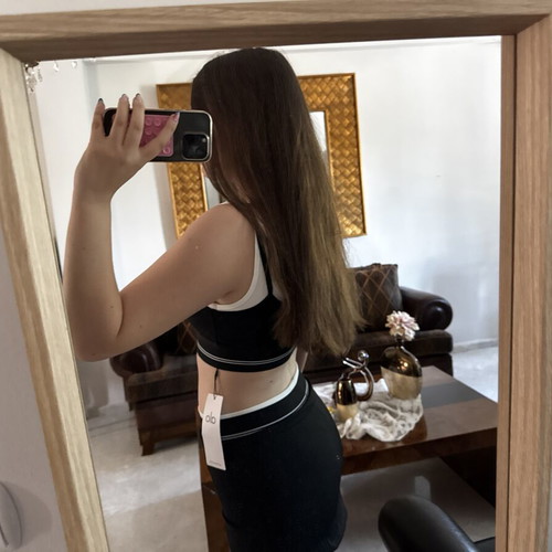 Alo set skirt and top brand new