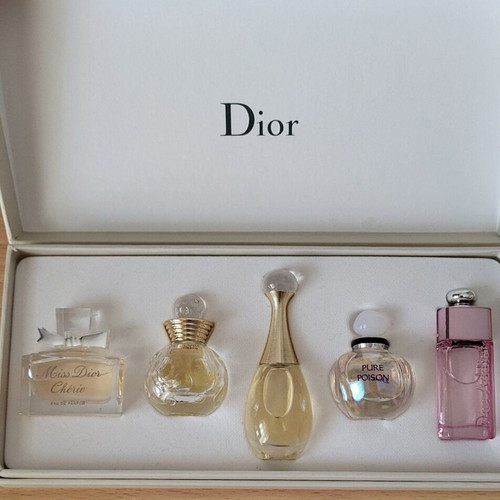 Dior set of 5 mini women's perfumes new
