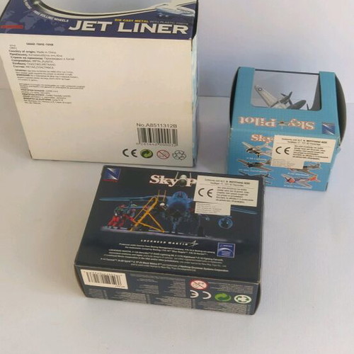 Toy airplanes 3 pieces like new, Sky Pilot Jet Liner F-35 P-38 Boeing 777