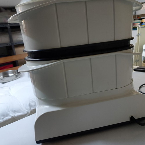 Food steamer like new, excellent for healthy cooking