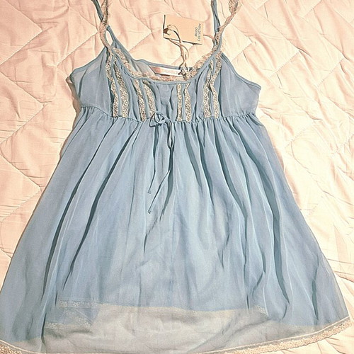 Victoria's Secret Light Blue Lingerie Top French Collection Size Medium New