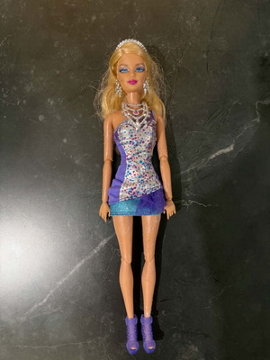 Κούκλα Barbie Fashionista μεταχειρισμένη
