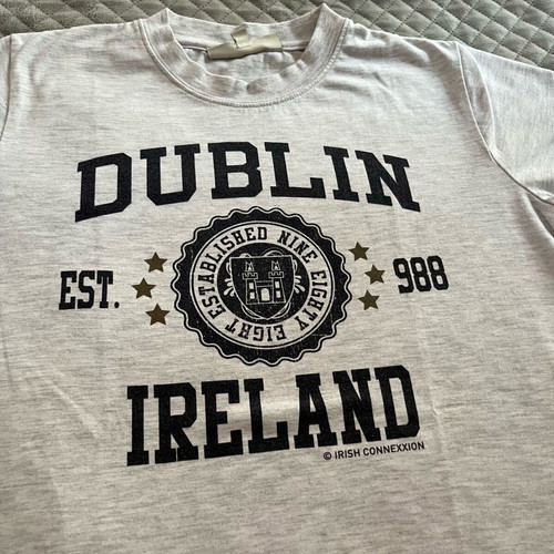 Irish Connexxion boys' white t-shirt like new, age 11-12