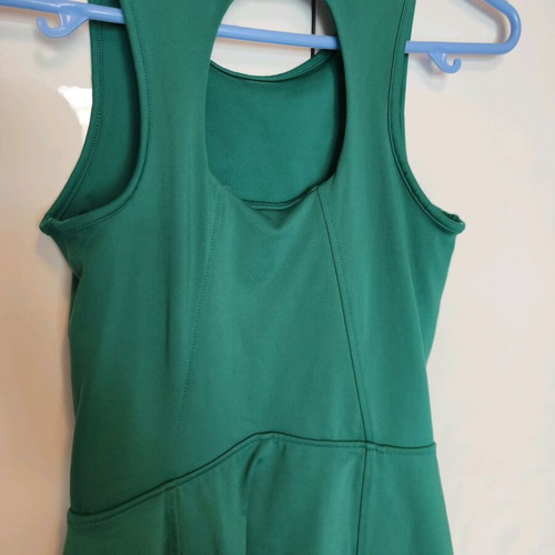 Tennis dress green size XS like new with perfect fit