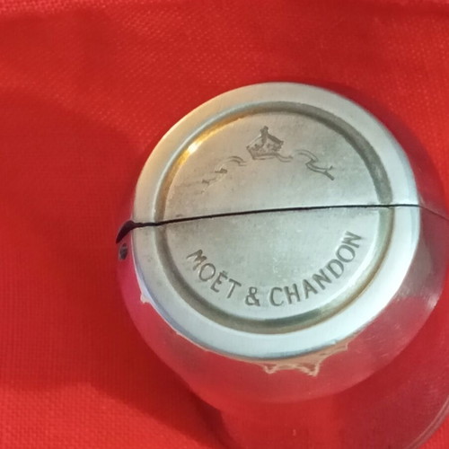 Moët & Chandon champagne cork used, The Millennium Cork rare souvenir