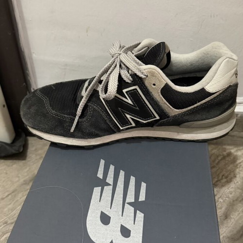 New Balance 574 sneakers used, black and grey, size 37