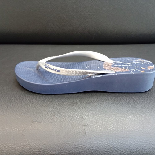 Platform flip-flops with silver straps