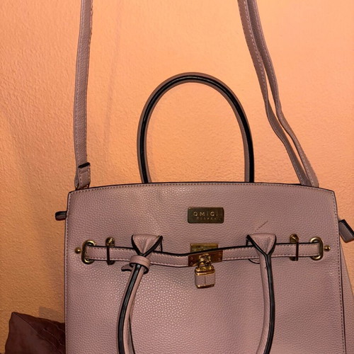 Shoulder bag new in soft pink color with long strap