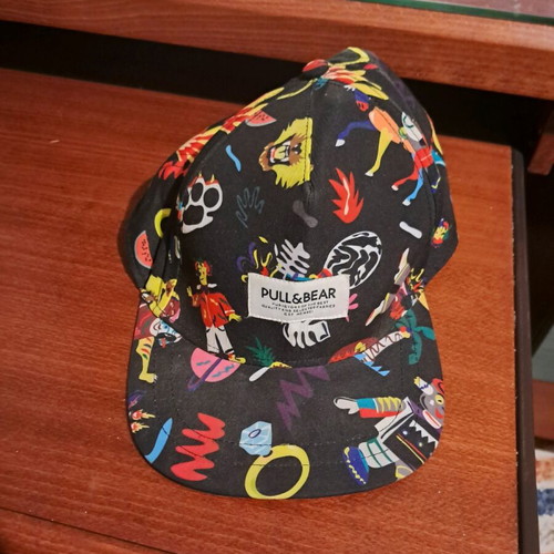Men's hat used, black multicolor