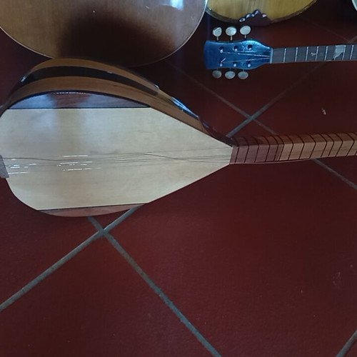 Vicente Sanchis classical guitar and 4-string bouzouki set with saz and baglamas
