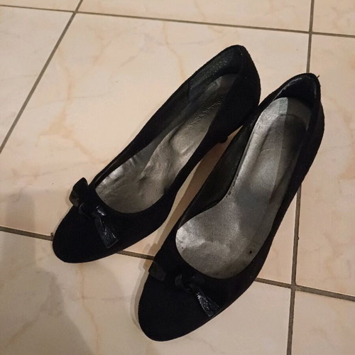 Stefania suede pumps used No.38 with low heel black