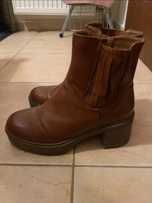 Migato ankle boots like new, brown, size 40.5-41