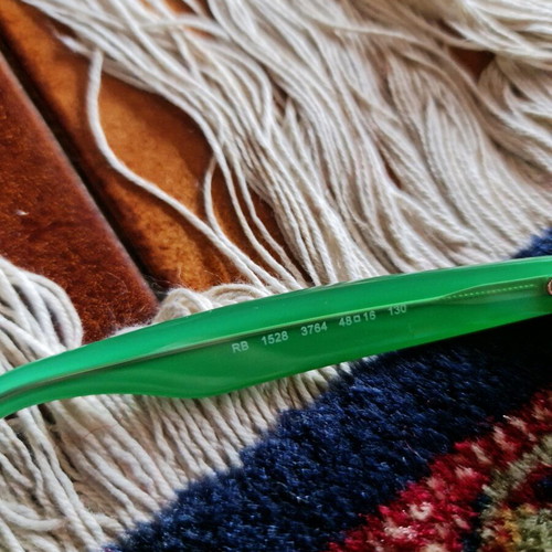 Ray Ban kids eyeglasses like new, black green