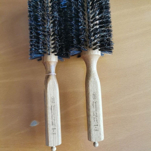 Hairbrushes new, sizes 65mm and 60mm
