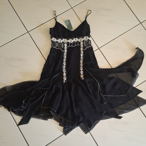 Karen Millen silk dress new with label, black and white
