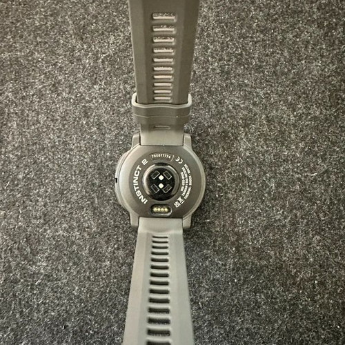 Garmin Instinct 2 Solar Graphite smartwatch new