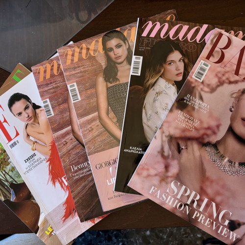 Magazine set Elle, Bazaar, Madame Figaro like new