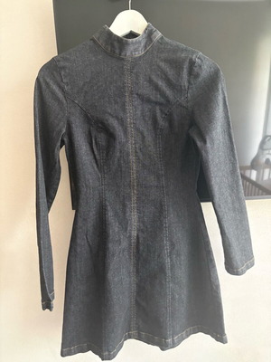 Zara denim mini dress like new, size XS, gray with yellow stitching