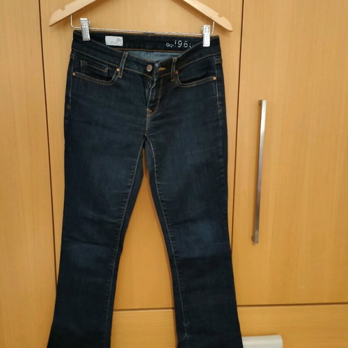 GAP flared jeans size 26 like new, dark blue