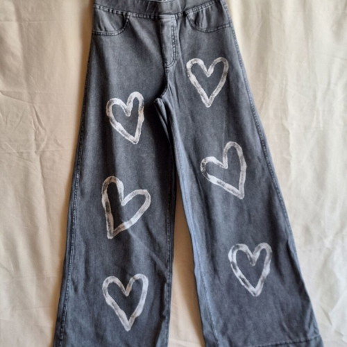 H&M Kids Grey Jeggings Pants with White Heart Prints, Wide Leg, Age 10-11, 146cm