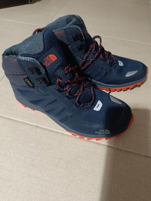 North Face boots new, size 40, blue