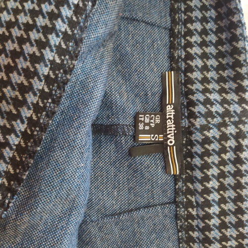 Attrattivo mini winter skirt like new, gray checkered