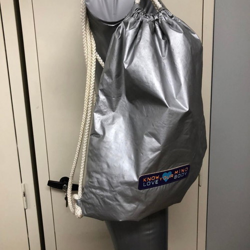 Body Shop shoulder/back bag like new, 100% nylon
