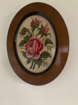 Embroidered handmade frame like new, vintage 1970s