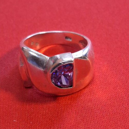 Silver ring used, with 925 hallmark, adjustable size