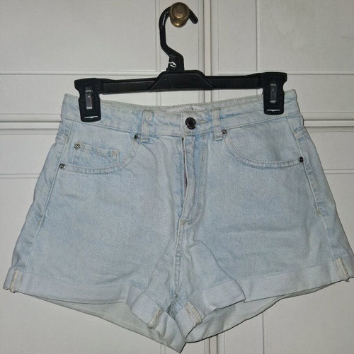 Jeans classic turquoise shorts with cuffs Bershka like new size XS