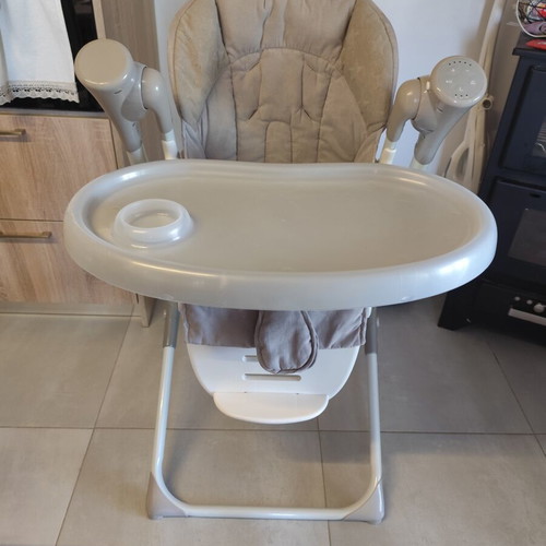 Lorelli Ventura 2 in 1 high chair and baby rocker green frosty, like new