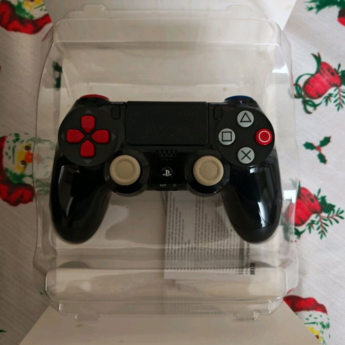 Dualshock 4 Darth Vader Edition controller like new for PS4