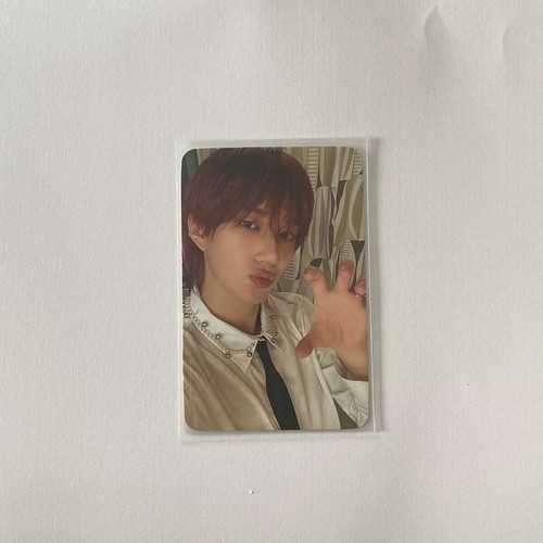 𐙚 Theo P1H POB Photocard new