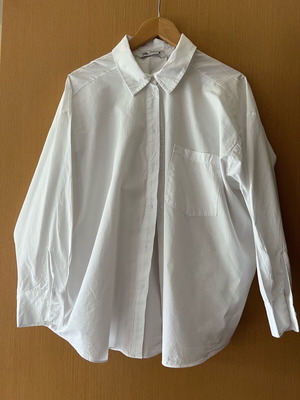 Zara women's shirt white like new, poplin, size S