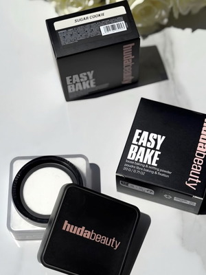 Huda Beauty Easy Bake Loose Baking & Setting Powder καινούργιο, Sugar Cookie