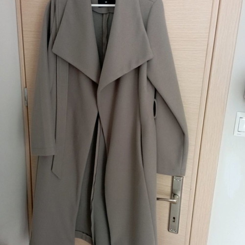 Women's coat like new, size 36