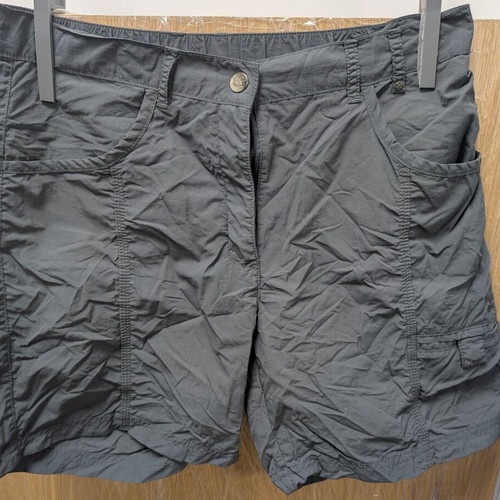 Salewa ladies tracking shorts like new, size L, gray