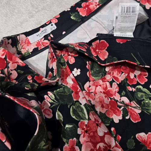 Reserved summer pants size S like new with pockets