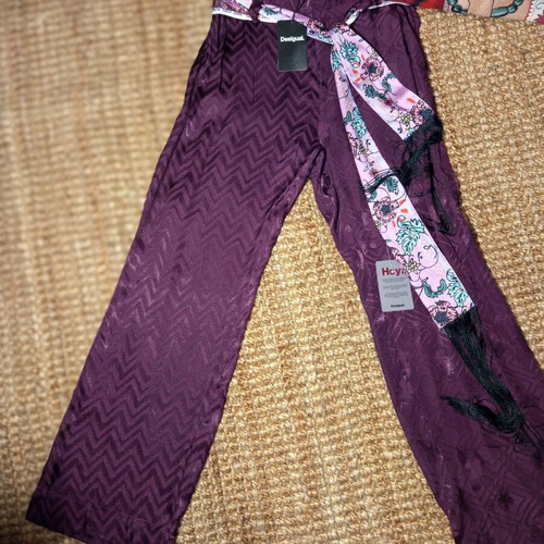 Desigual palazzo pants new with tag, size M, satin belt
