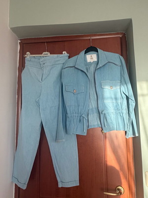 Wecoss suit set like new, turquoise jacket and pants