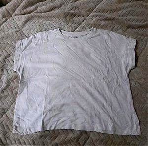Μπλούζα bershka M άσπρο χρώμα διαθέσιμο μέχρι τέλος του μήνα