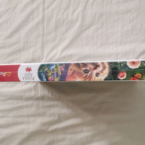 Puzzle new 500 pieces with kitten