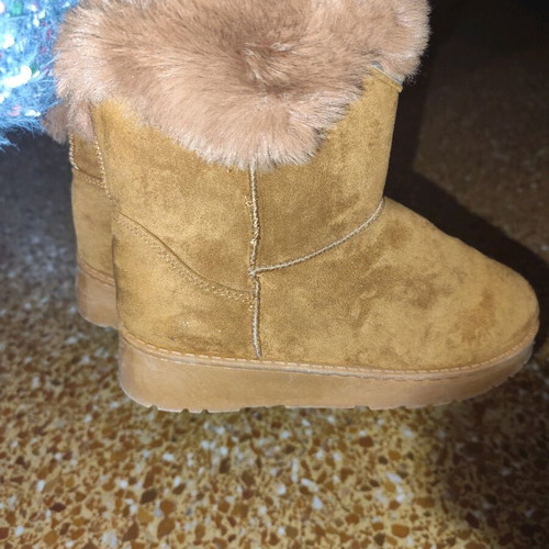 Fur boots brown size 40 like new