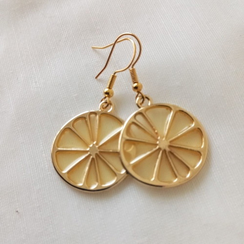 Lemon Dangle Earrings new, yellow gold