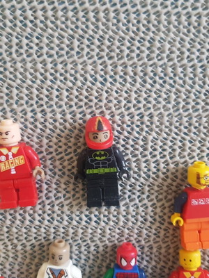 Mini Figures from Building Blocks used, pack