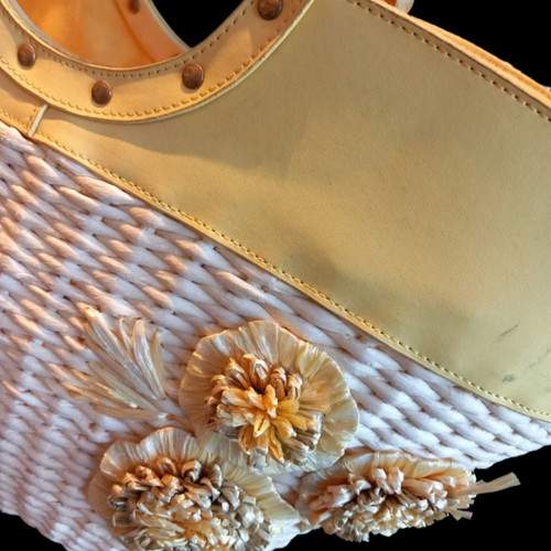 Straw summer handbag new, yellow